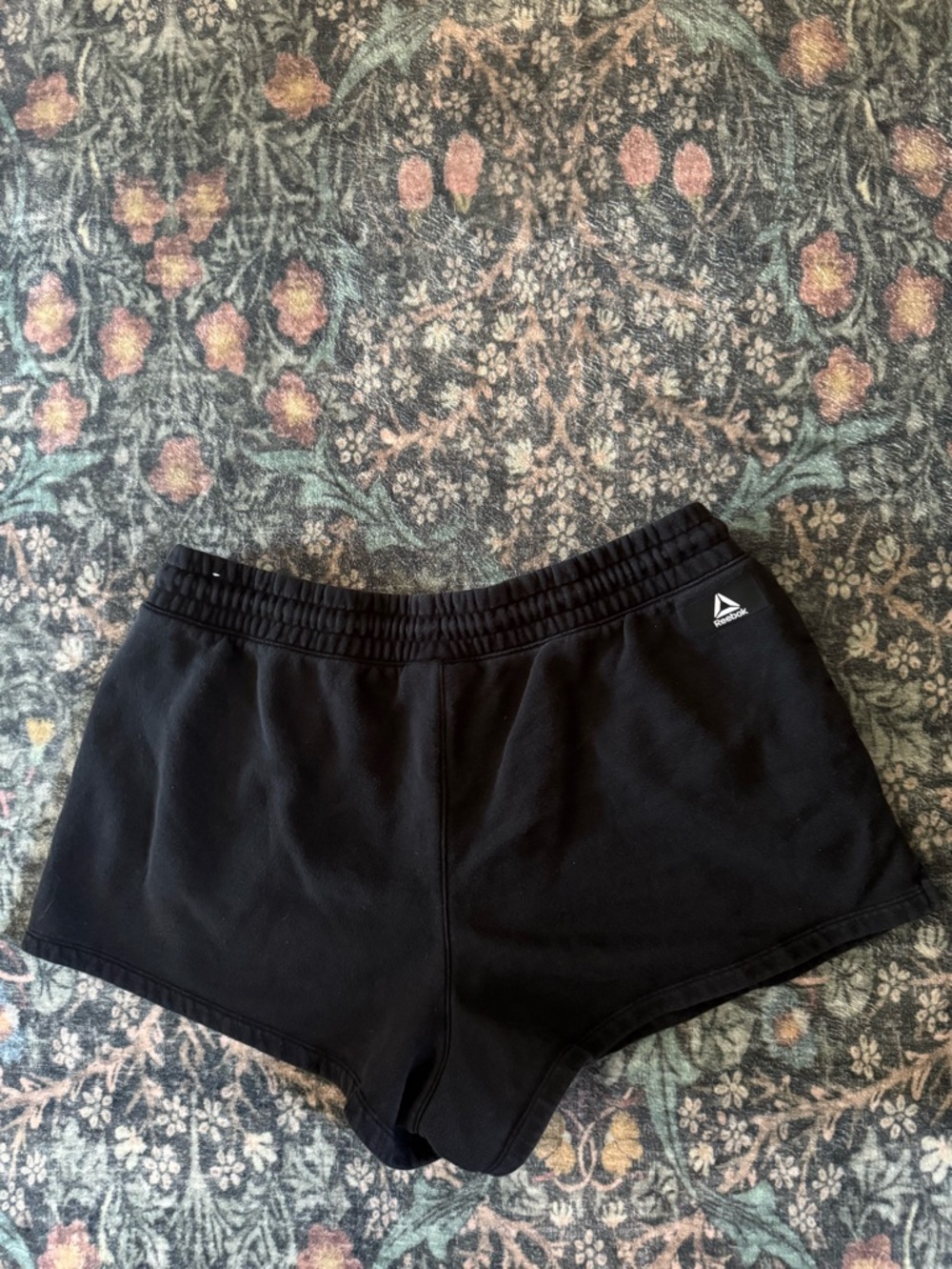 Reebok Women’s Sweat Shorts Black XL